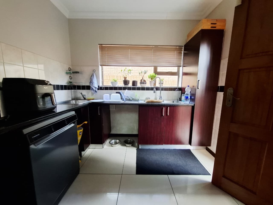 3 Bedroom Property for Sale in Langenhovenpark Free State